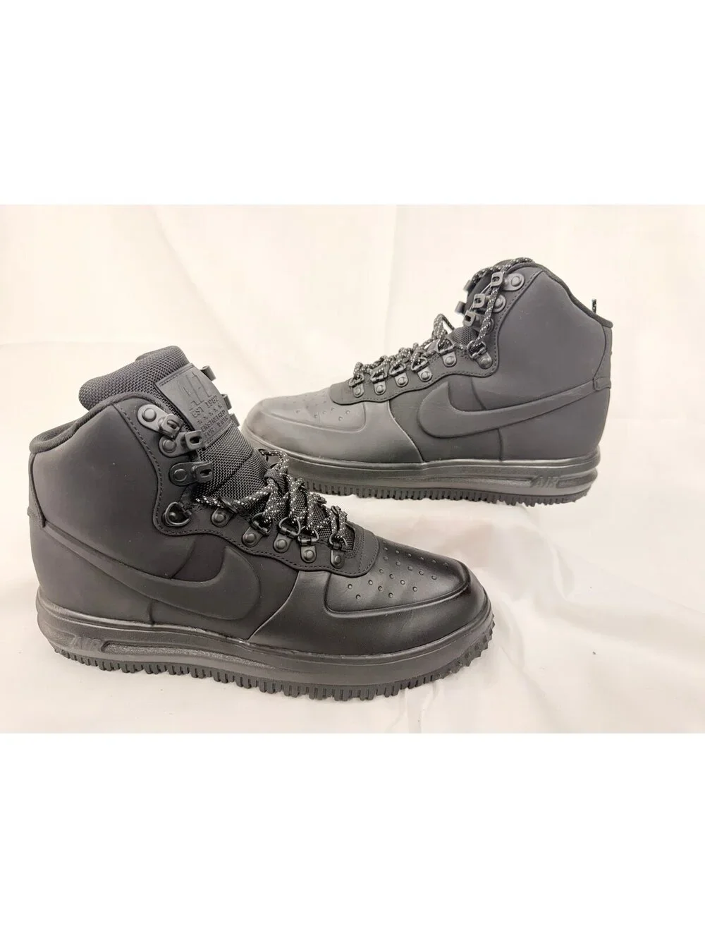Nike Lunar Force 1 Men's Winterized Duckboot Triple Black Size 9.5BQ7930-003 Men